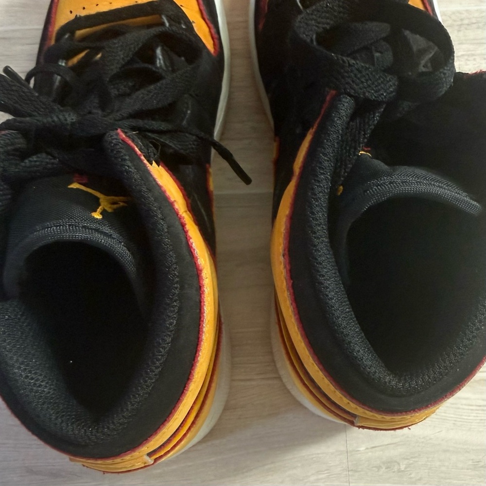 Nike Air Jordan 1 Mid Black Gold Orange Red Youth 5Y Sneakers - Picture 3 of 13